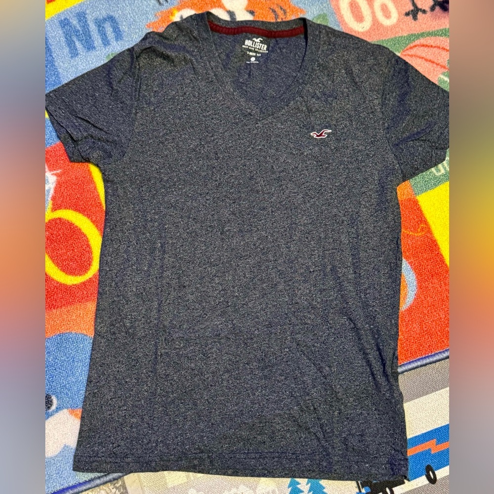 EXTREMELY SOFT! Hollister size XS girls top